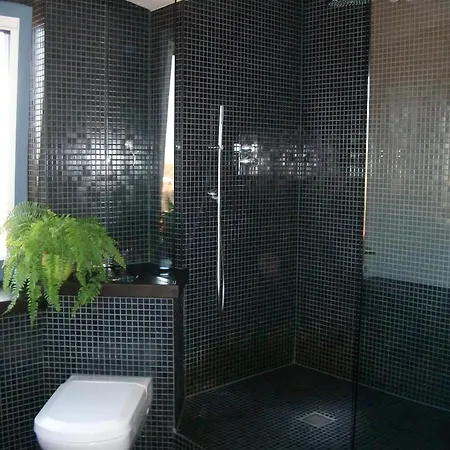 Designerwohnung In Denkmalgeschuetztem Wasserturm * Güstrow